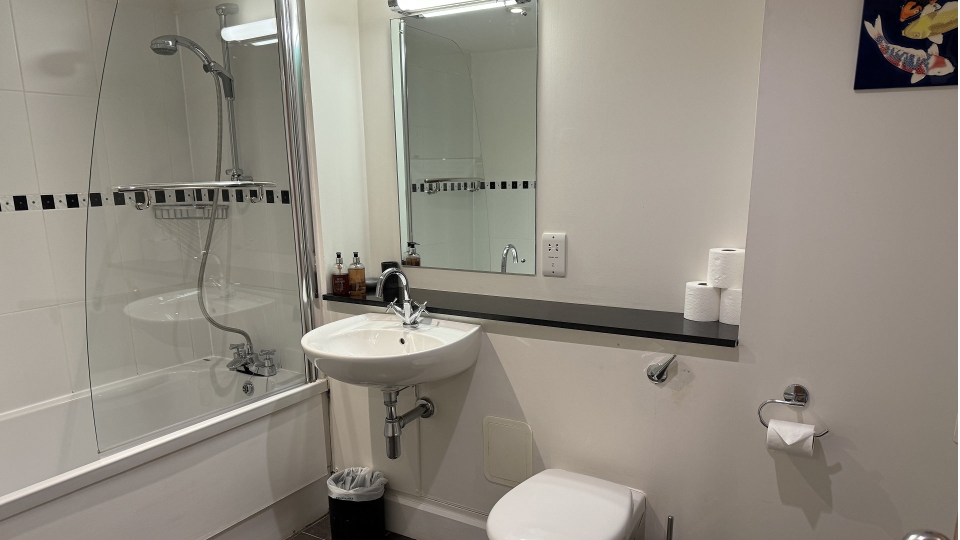 Family Bathroom Glenlochy